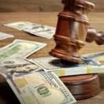 Do corporate lawyers make a lot of money in USA?